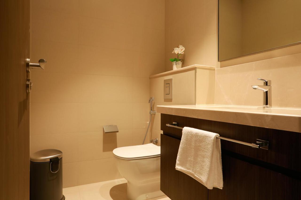 Elegant Apartment With Direct Access To Dubai Mall Ngoại thất bức ảnh