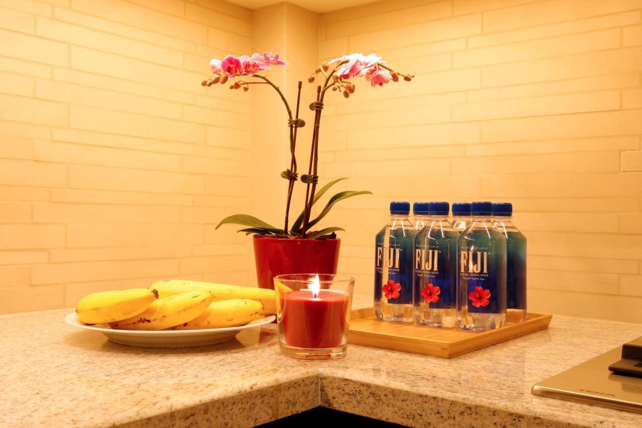 Elegant Apartment With Direct Access To Dubai Mall Ngoại thất bức ảnh