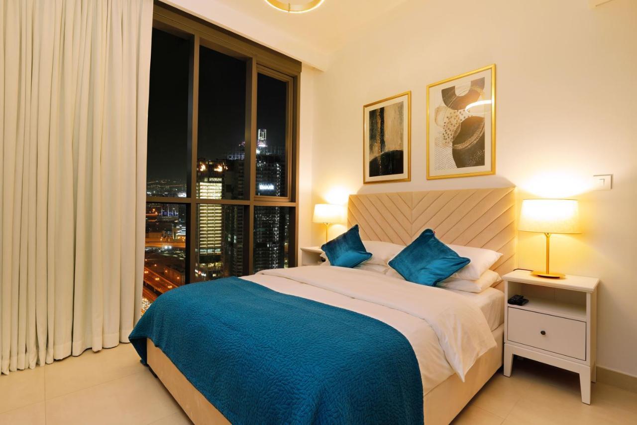 Elegant Apartment With Direct Access To Dubai Mall Ngoại thất bức ảnh