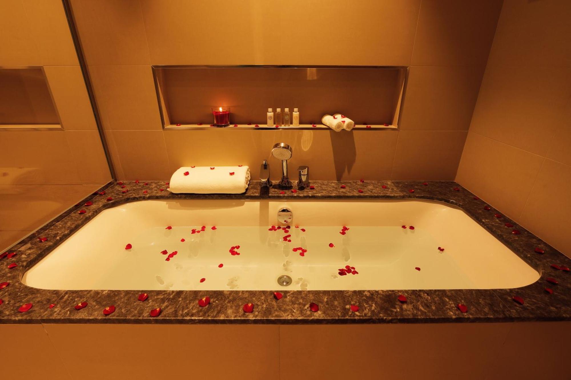 Elegant Apartment With Direct Access To Dubai Mall Ngoại thất bức ảnh